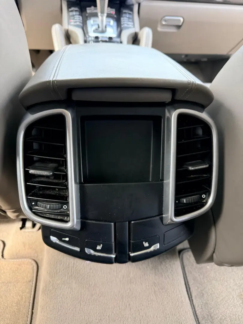 Porsche Cayenne Diesel V6 – model 2011