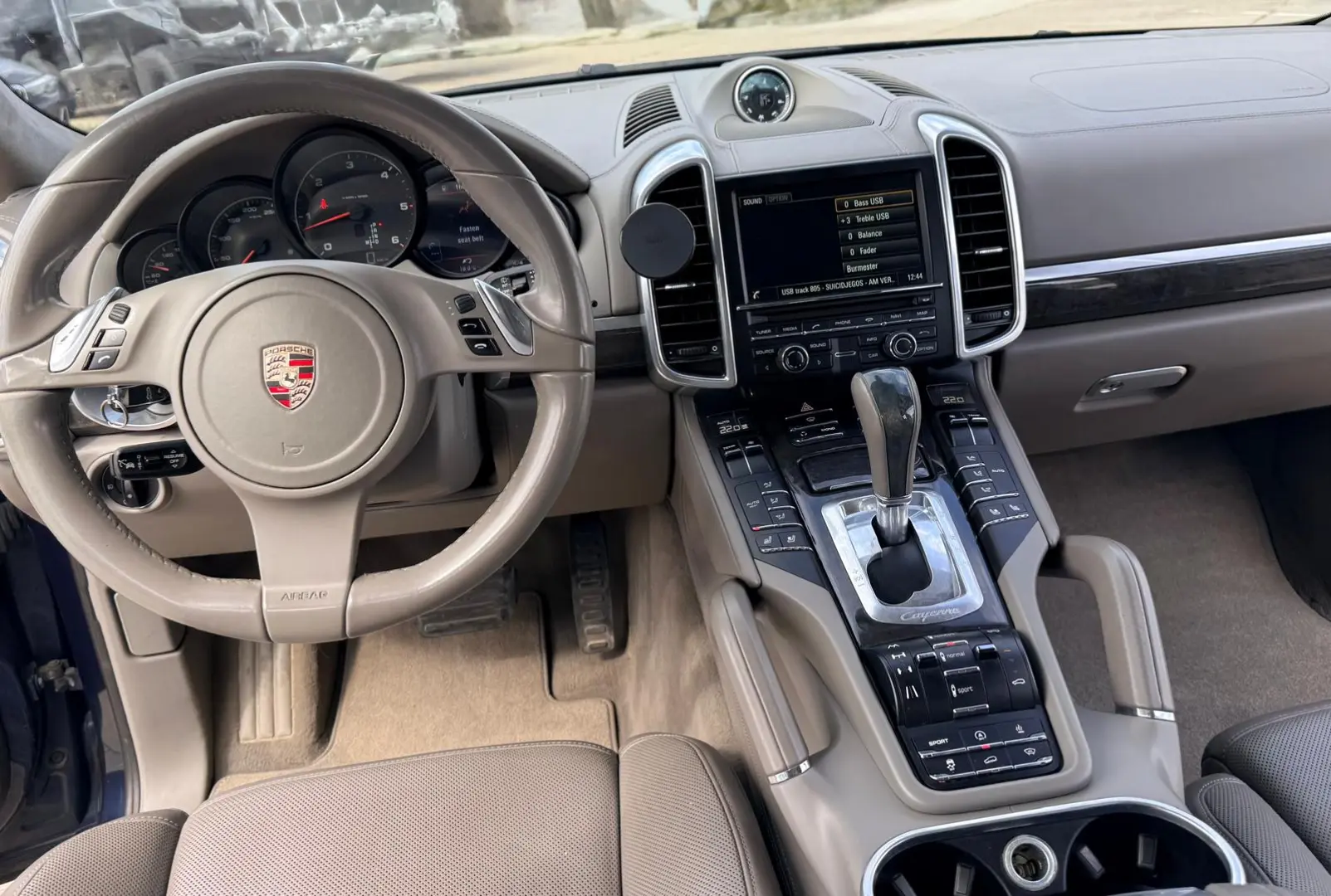 Porsche Cayenne Diesel V6 – model 2011