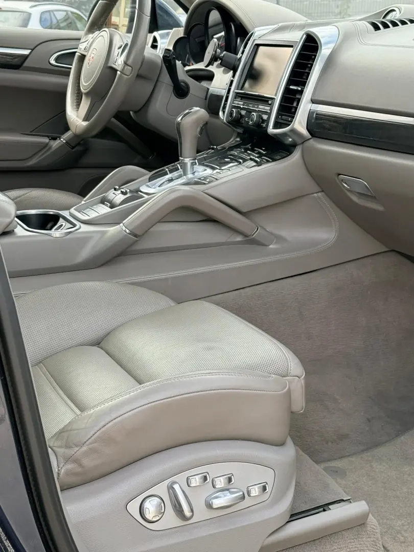 Porsche Cayenne Diesel V6 – model 2011