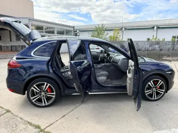 Porsche Cayenne Diesel V6 – model 2011
