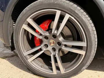 Porsche Cayenne Diesel V6 – model 2011