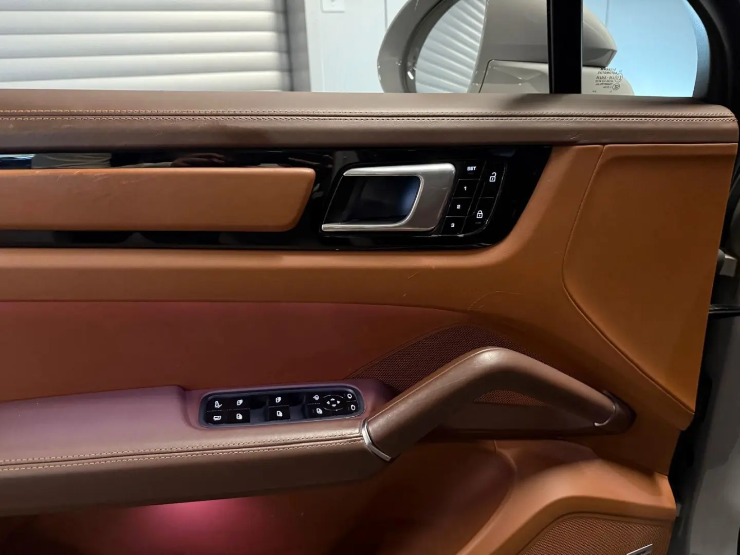 Coupe 3.0 E Hybrid Sport Design-KREIDE-VOLLLL