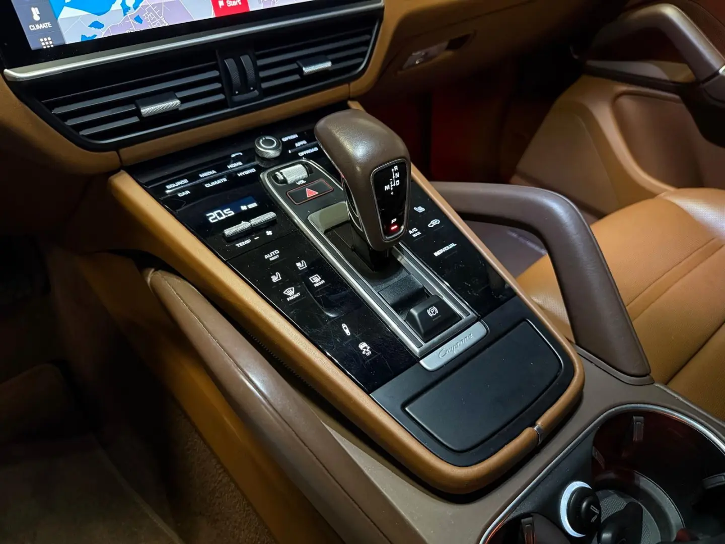 Coupe 3.0 E Hybrid Sport Design-KREIDE-VOLLLL