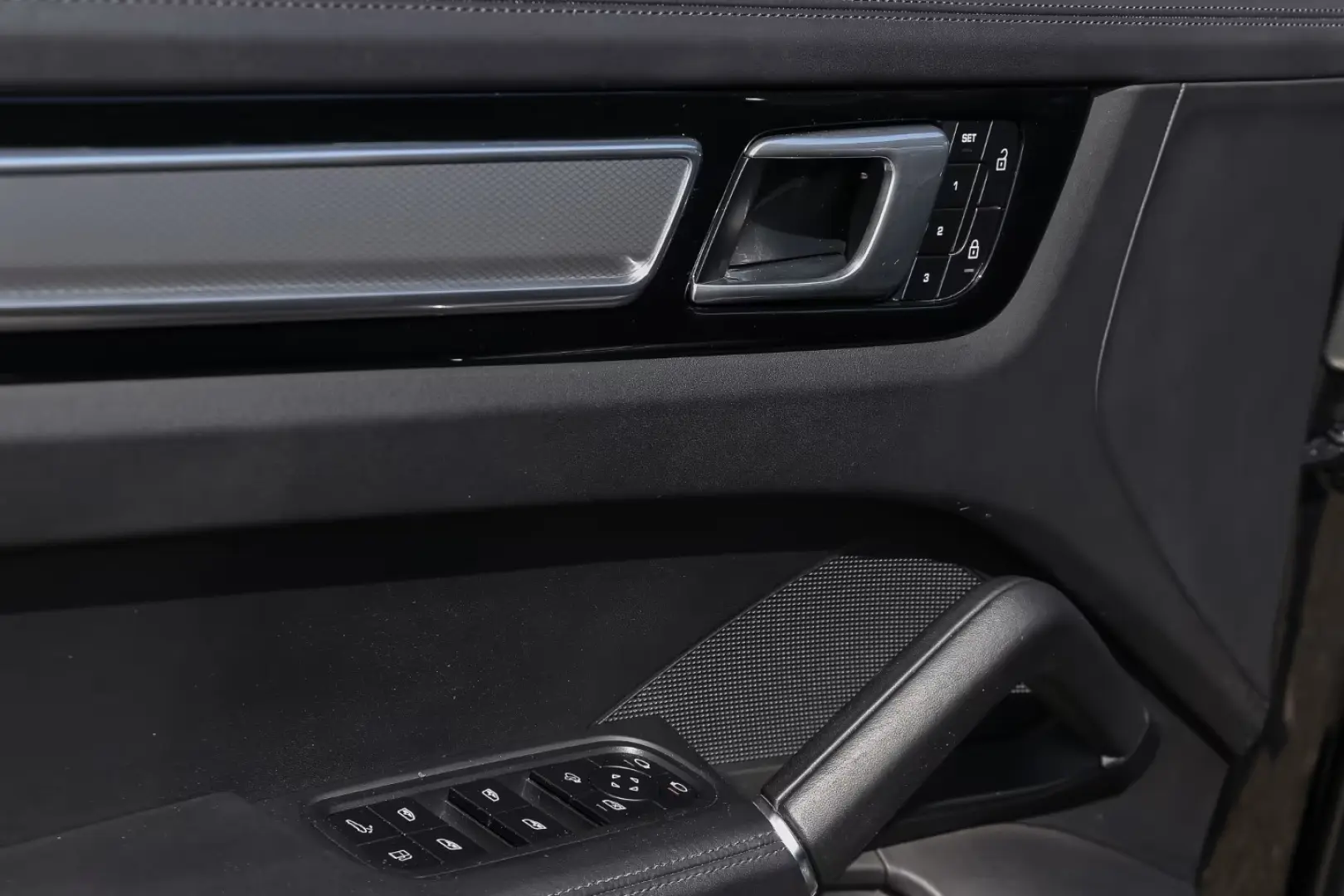 Cayenne E-Hybrid Platinum Edition BOSE Panorama