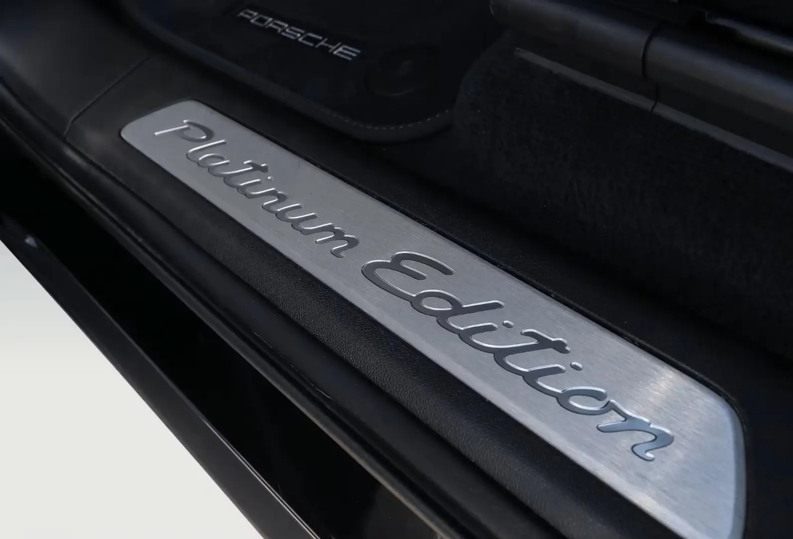 Cayenne E-Hybrid Platinum Edition BOSE Panorama