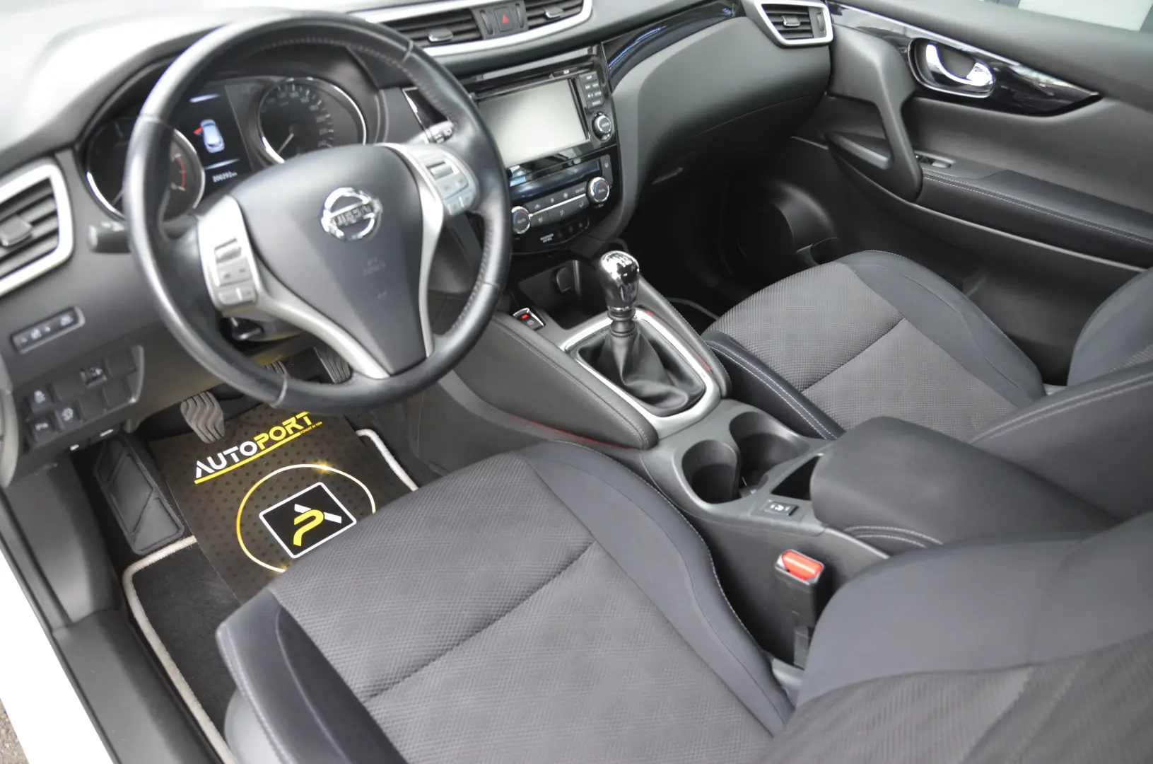 NISSAN Qashqai 1.6 DCi