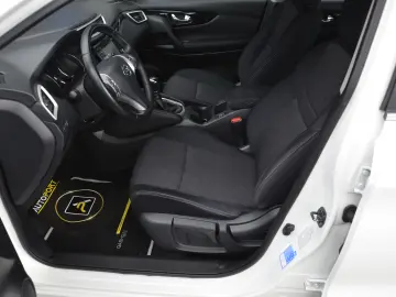 NISSAN Qashqai 1.6 DCi