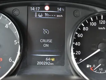 NISSAN Qashqai 1.6 DCi