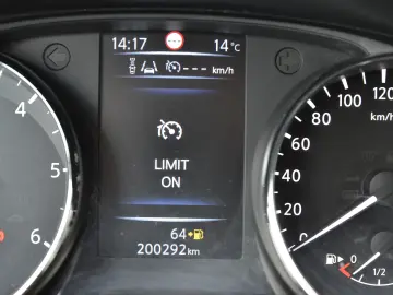 NISSAN Qashqai 1.6 DCi