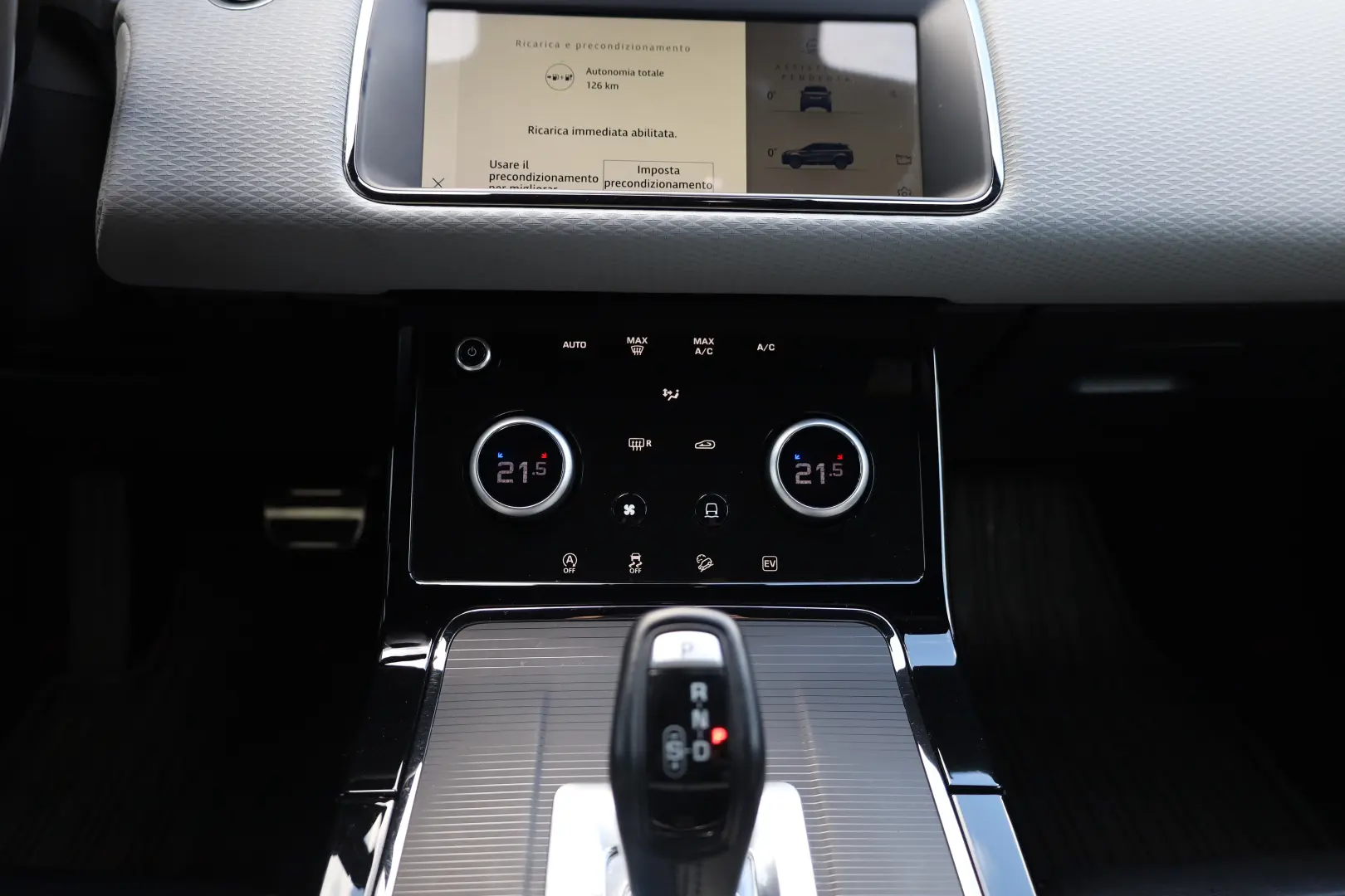 Land Rover Range Rover Evoque 1.5 P300E 309cp PHEV R-Dynamic