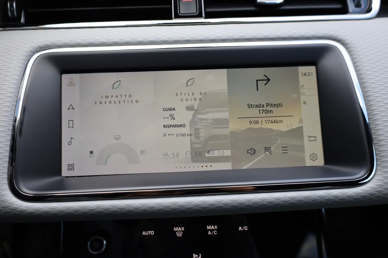 Land Rover Range Rover Evoque 1.5 P300E 309cp PHEV R-Dynamic