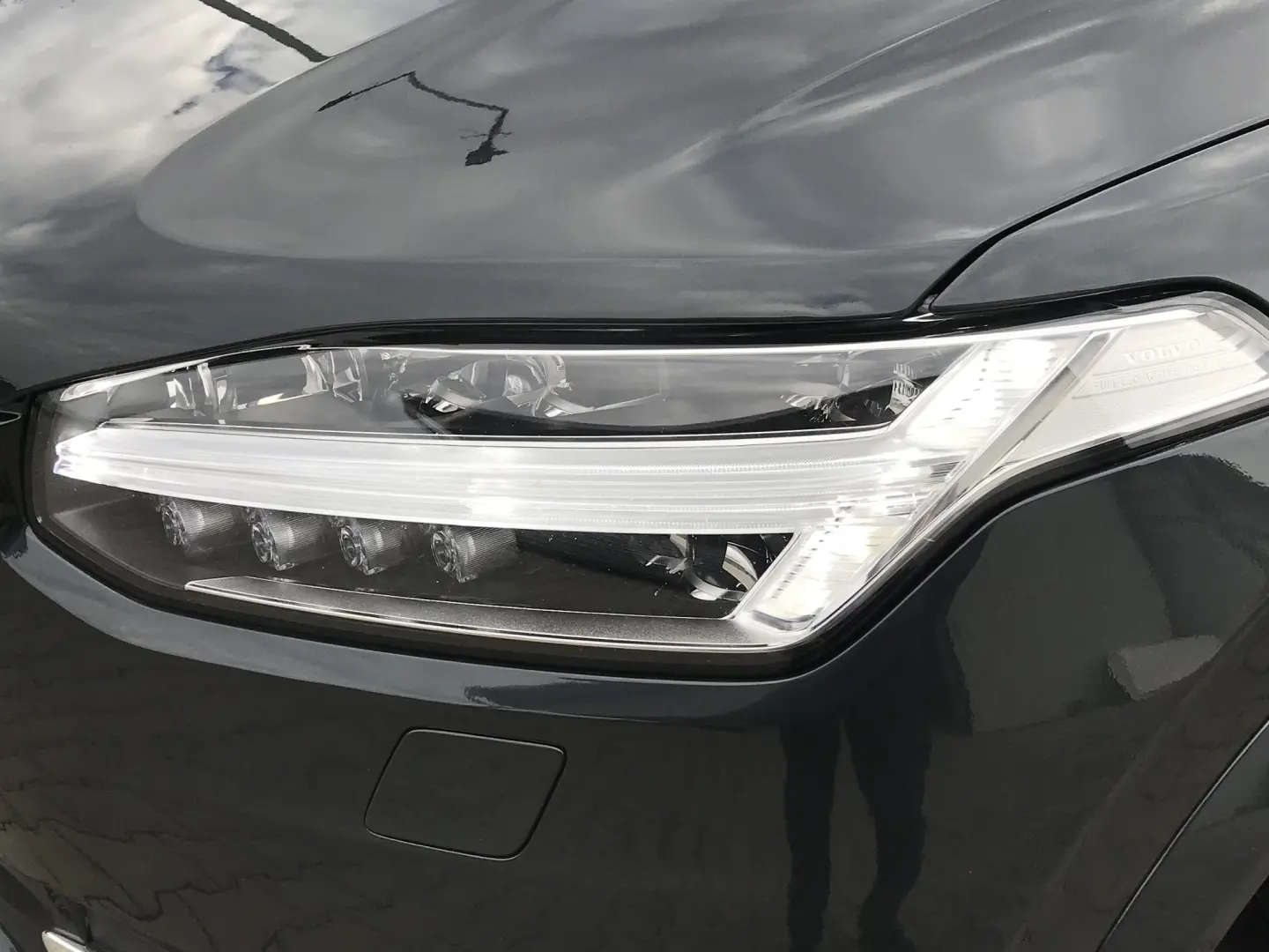 Volvo XC 90 B5 MHEV AWD 5 locuri Inscription