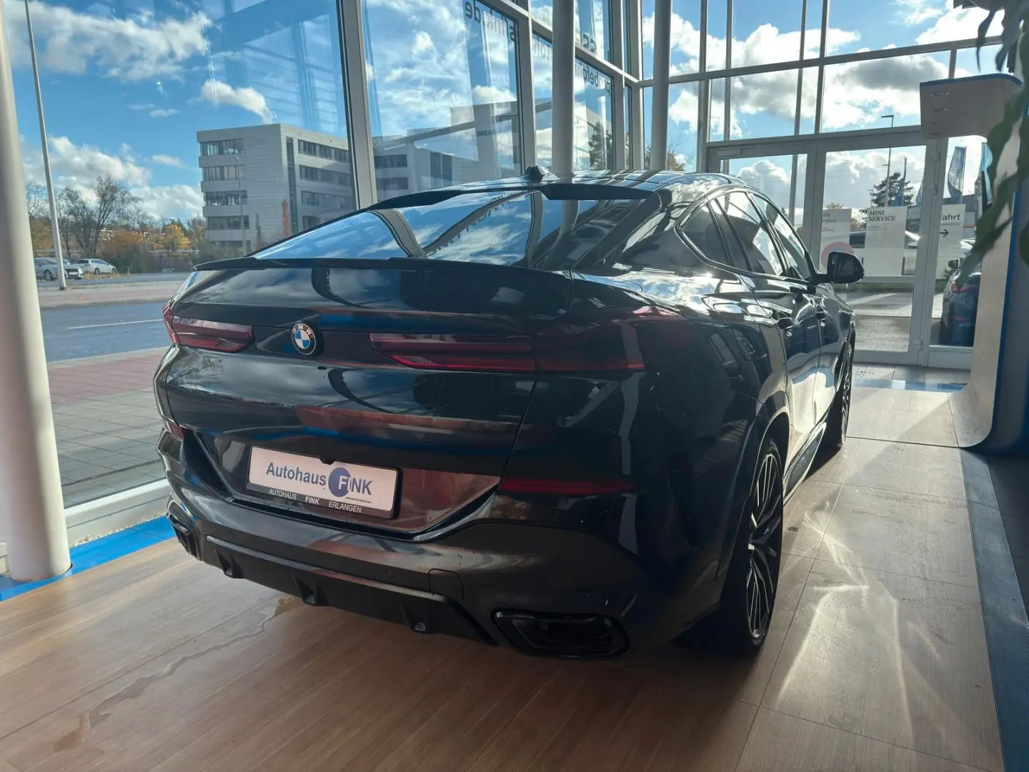 X6 xDrive 40i M Sport Pro 22  Soft Sky H K