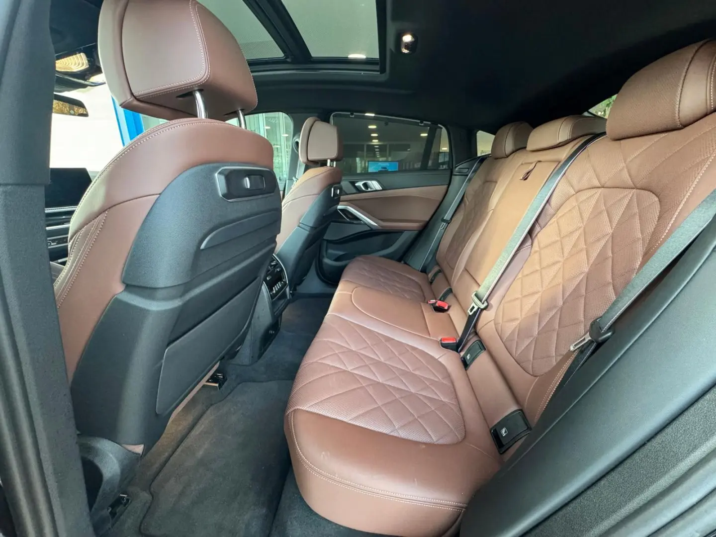 X6 xDrive 40i M Sport Pro 22  Soft Sky H K