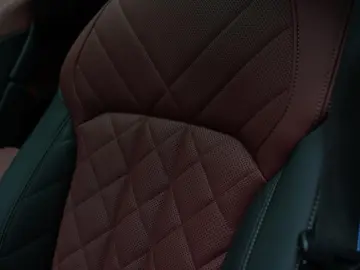 BMW X6 xDrive 30d M-Sport   HuD   Pano