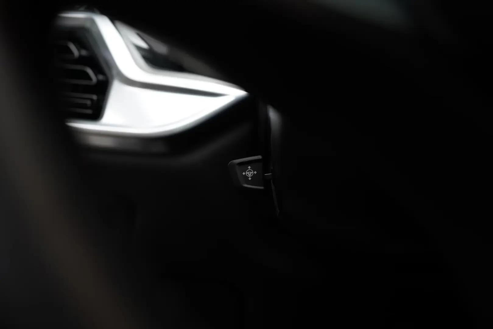 BMW X6 xDrive 30d M-Sport   HuD   Pano