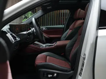 BMW X6 xDrive 30d M-Sport   HuD   Pano