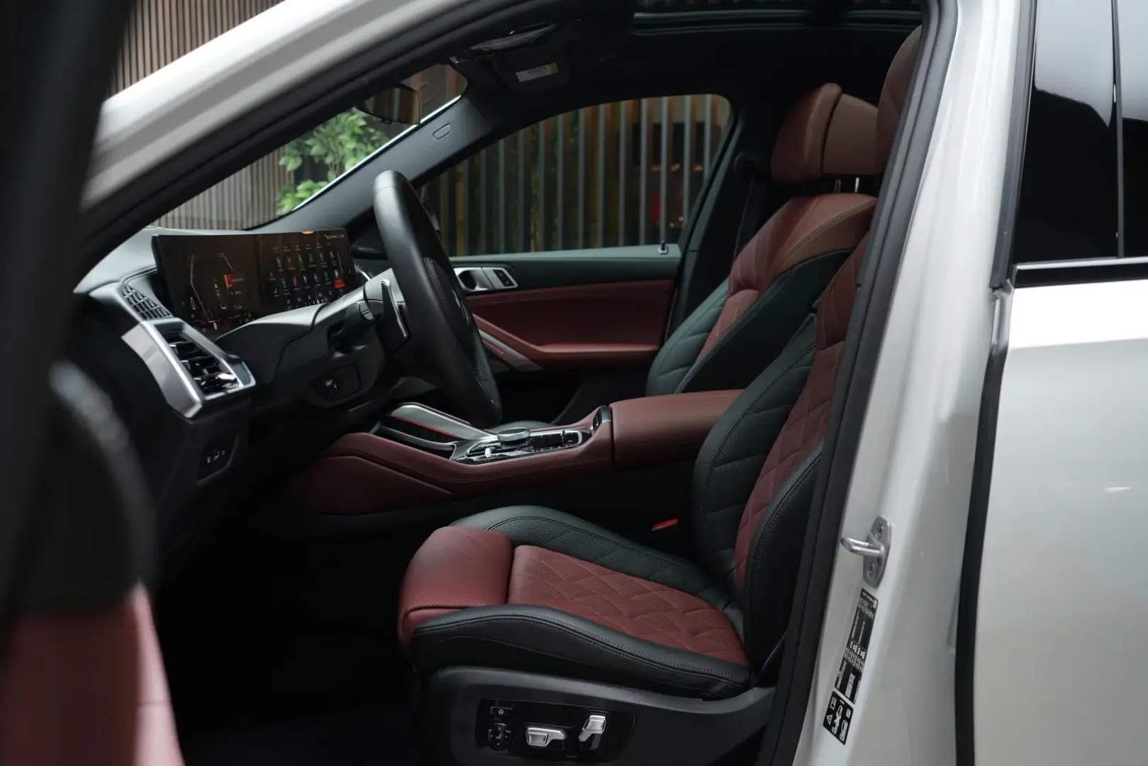 BMW X6 xDrive 30d M-Sport   HuD   Pano