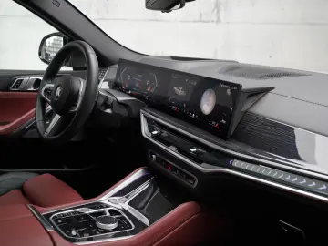 BMW X6 xDrive 30d M-Sport   HuD   Pano