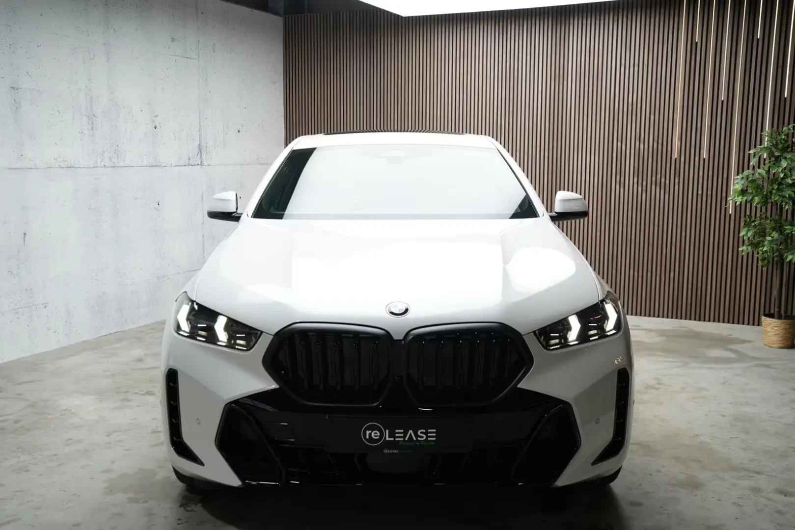 BMW X6 xDrive 30d M-Sport   HuD   Pano