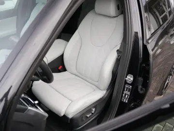 X6 xDrive30d M SPORT PRO-LUFTF.-PANO-SILVERSTONE
