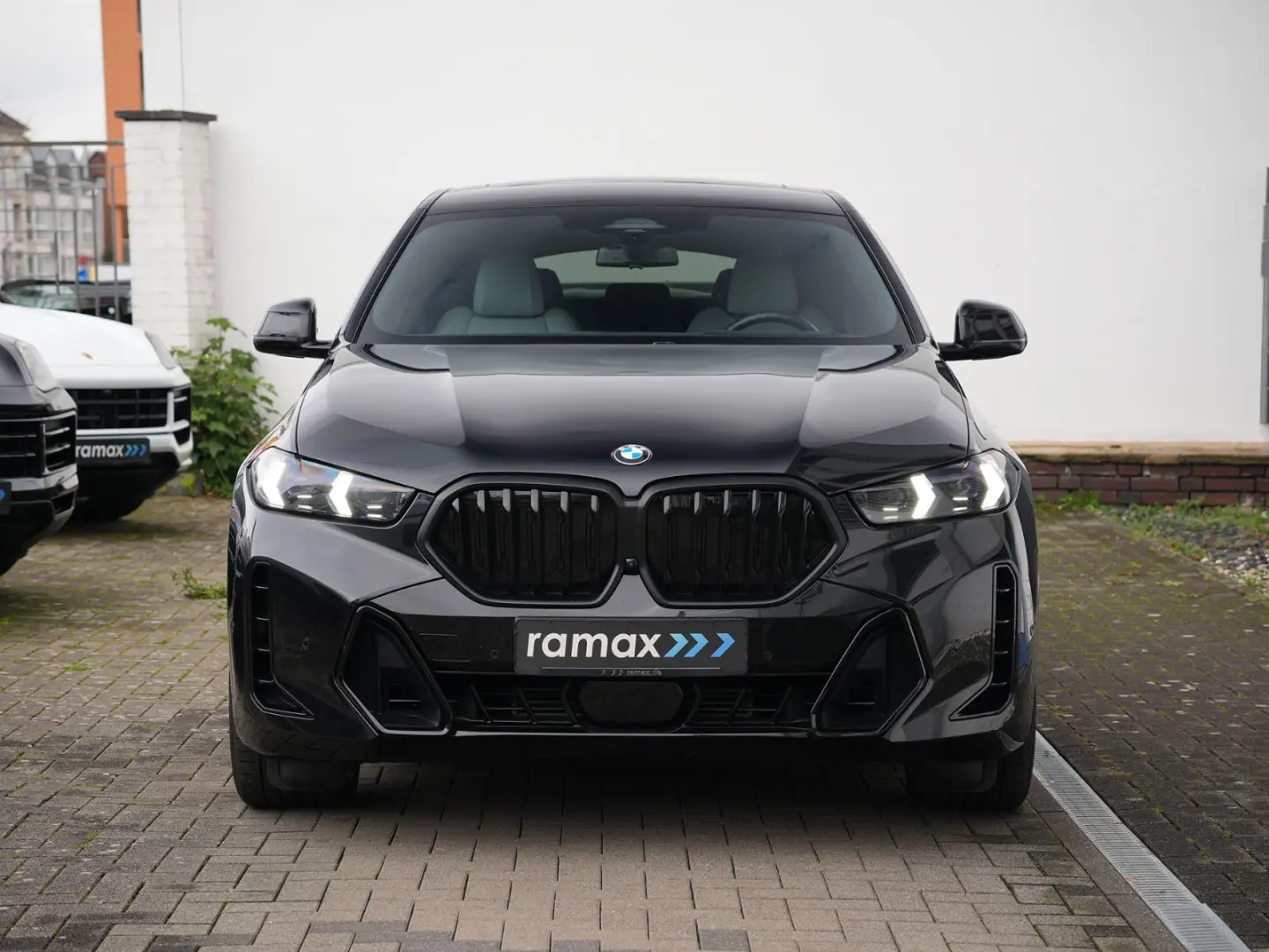 X6 xDrive30d M SPORT PRO-LUFTF.-PANO-SILVERSTONE