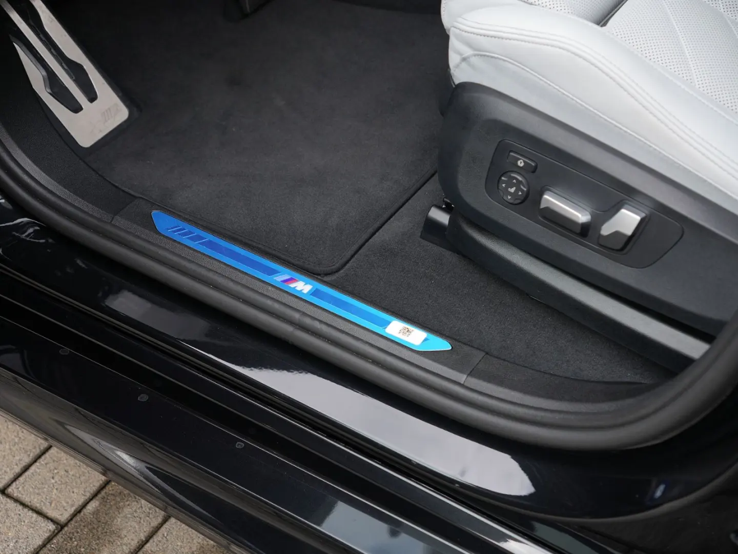 X6 xDrive30d M SPORT PRO-LUFTF.-PANO-SILVERSTONE