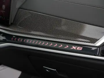 X6 xDrive30d M SPORT PRO-LUFTF.-PANO-SILVERSTONE