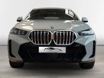 X6 xDrive40d M Sportpaket 22 Zoll H K 2 Achs Pan