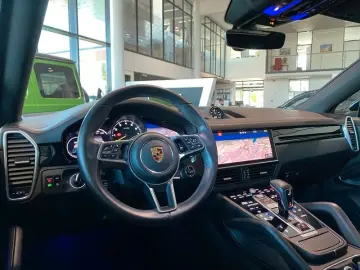 Cayenne Coupé Chrono PDLS  PASM AHK ACC Sportabg