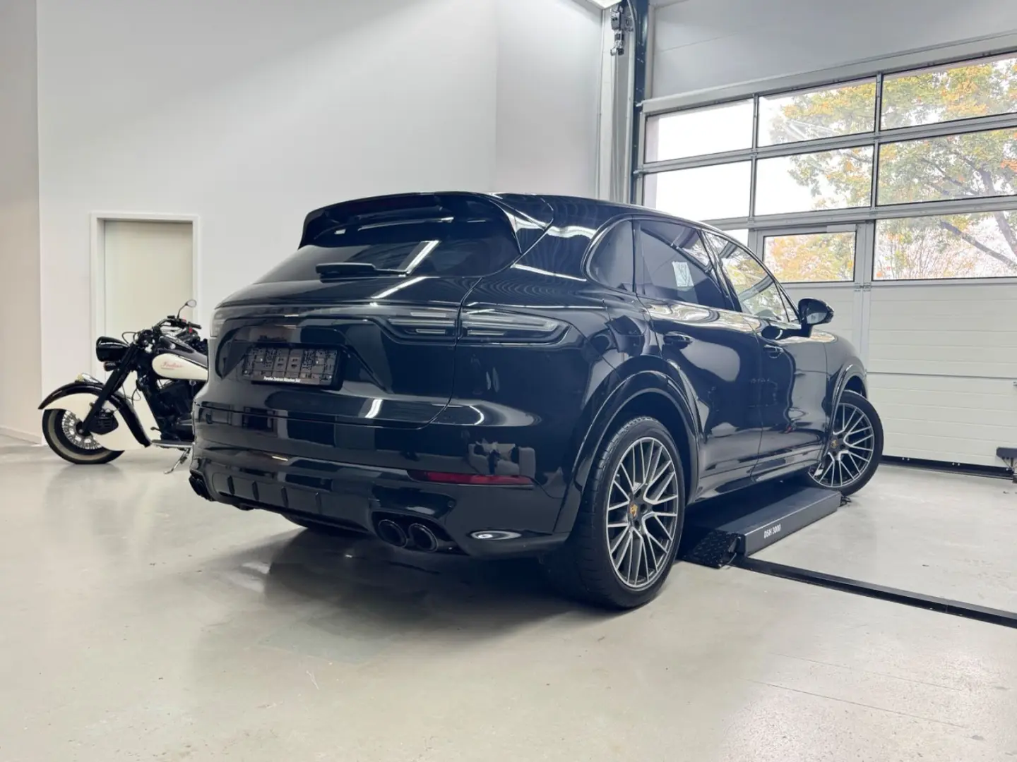 Cayenne Hybrid SportDesign Headup Pano Sitzluft