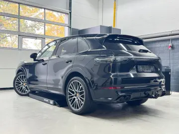 Cayenne Hybrid SportDesign Headup Pano Sitzluft