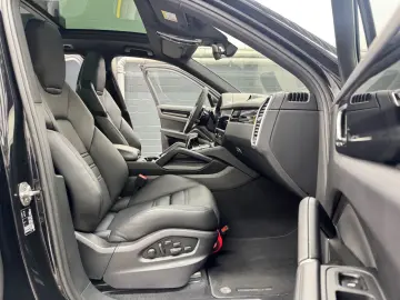 Cayenne Hybrid SportDesign Headup Pano Sitzluft