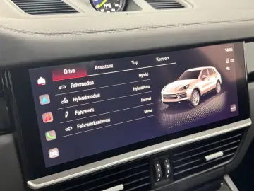 Cayenne Hybrid SportDesign Headup Pano Sitzluft