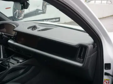 Cayenne E-Hybrid HAL AHK Pano Sitzbelüftung