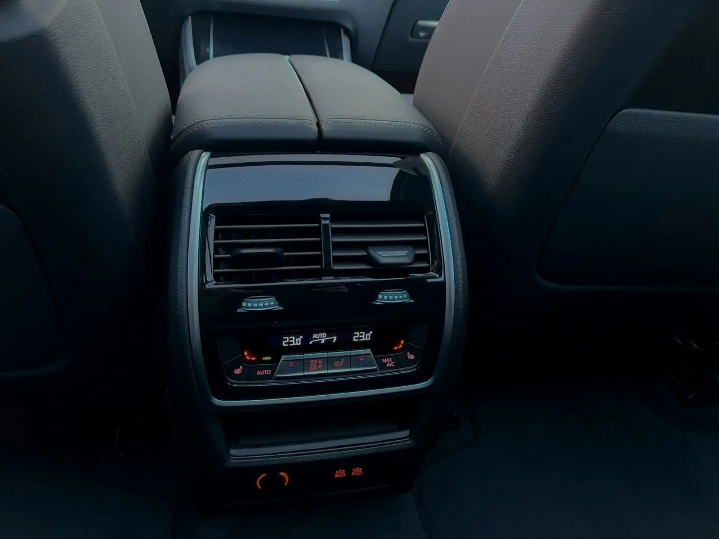 X5 M60 M-PRO Sky-Lou. Luftfed. Massage AHK VOLL