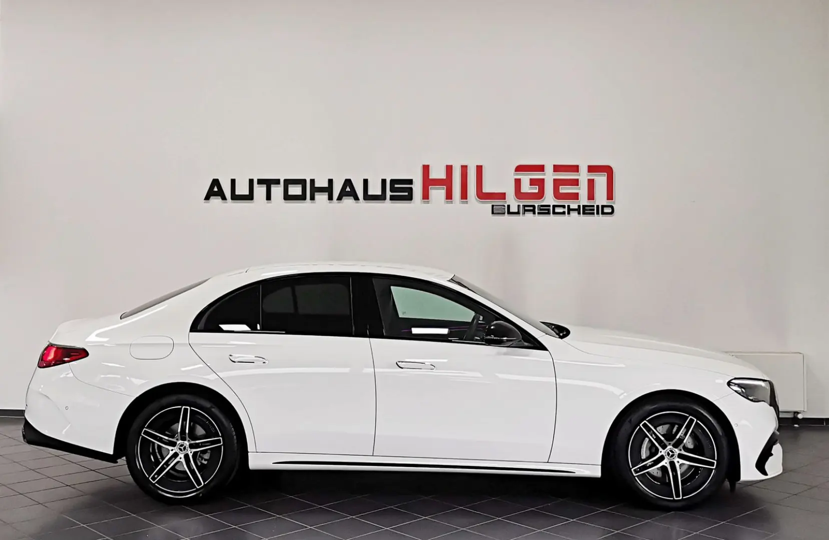 E 200 AMG Line Lim JungeSterne R.Kam Ambiente-Be