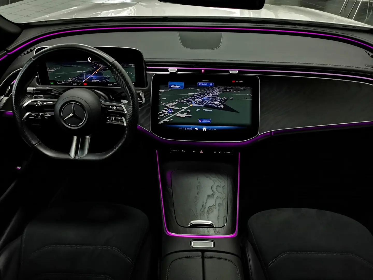 E 200 AMG Line Lim JungeSterne R.Kam Ambiente-Be