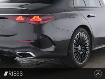 E 200 AMG Sport Night Distr Pano AHK W-Paket 20'