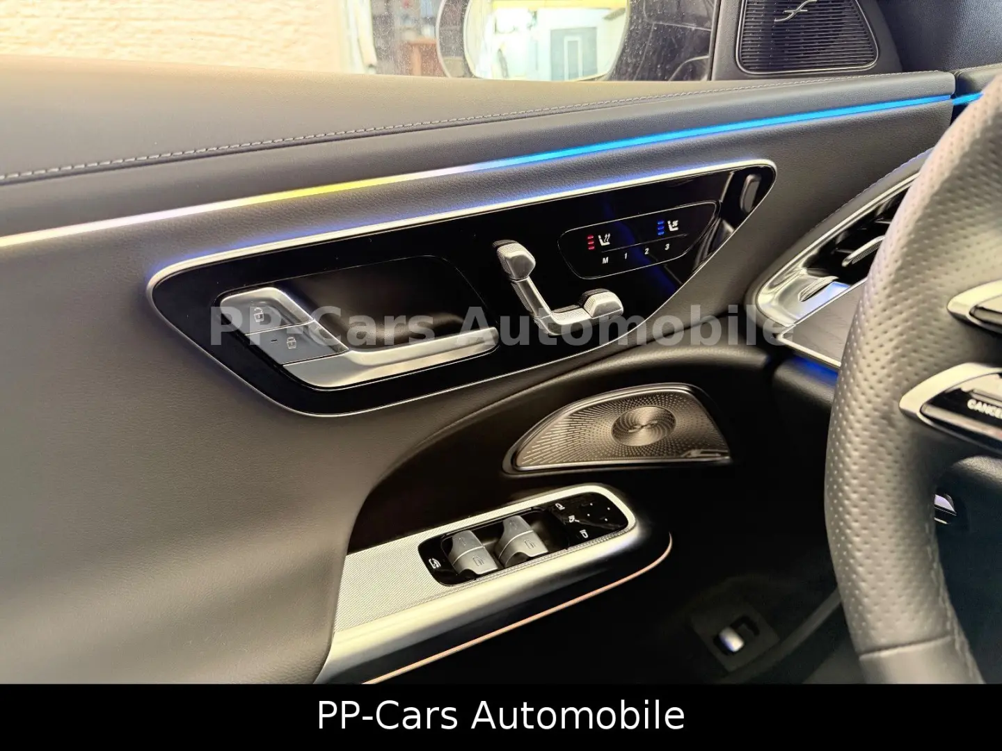 E 300 de AMG PREMIUM PANO Massage HaL HuD 4D Led