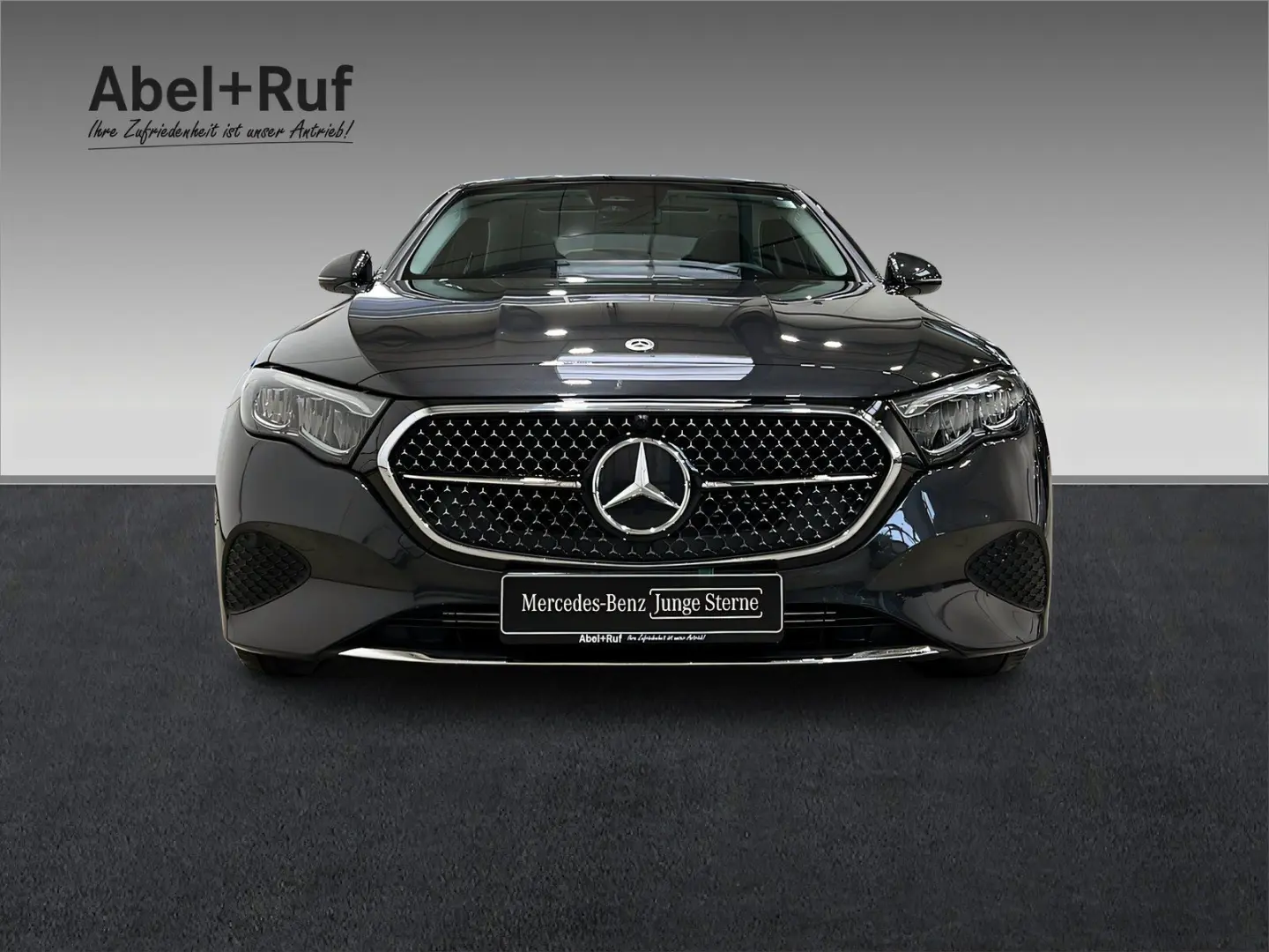 E 220 d AVANTGARDE LED Kamera CarPlay TotW LrHz