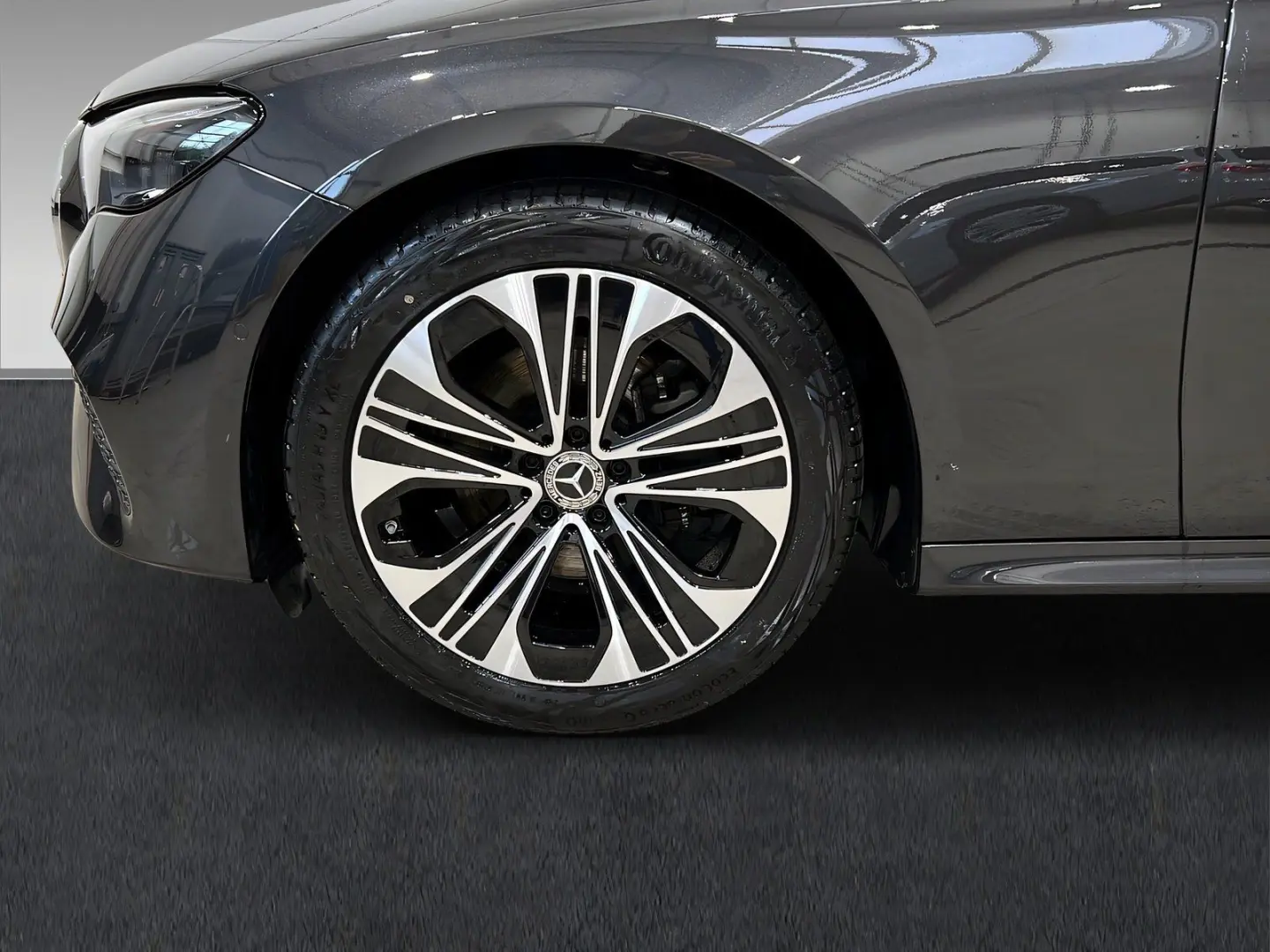 E 220 d AVANTGARDE LED Kamera CarPlay TotW LrHz