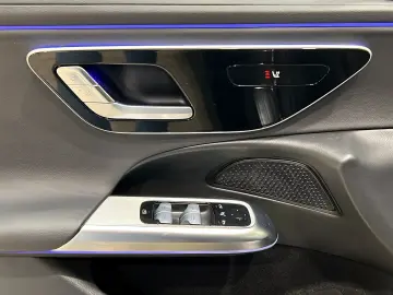 E 220 d AVANTGARDE LED Kamera CarPlay TotW LrHz