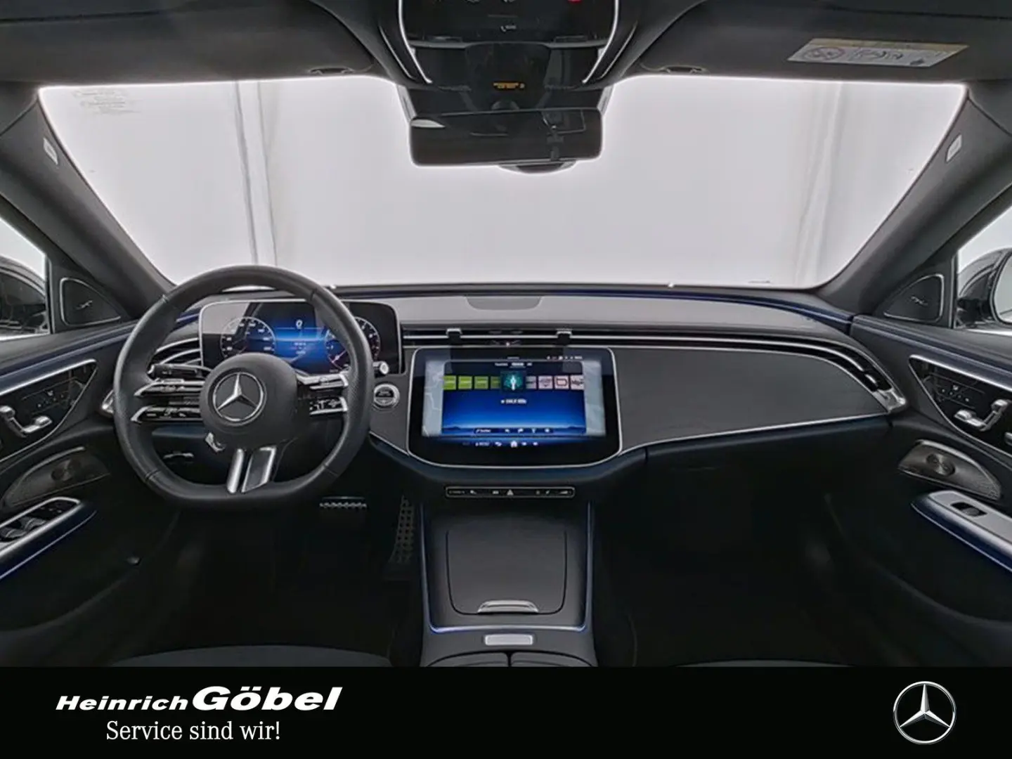 E 200 4M AMG PANO BURMESTER DIGITAL 360  MEMORY