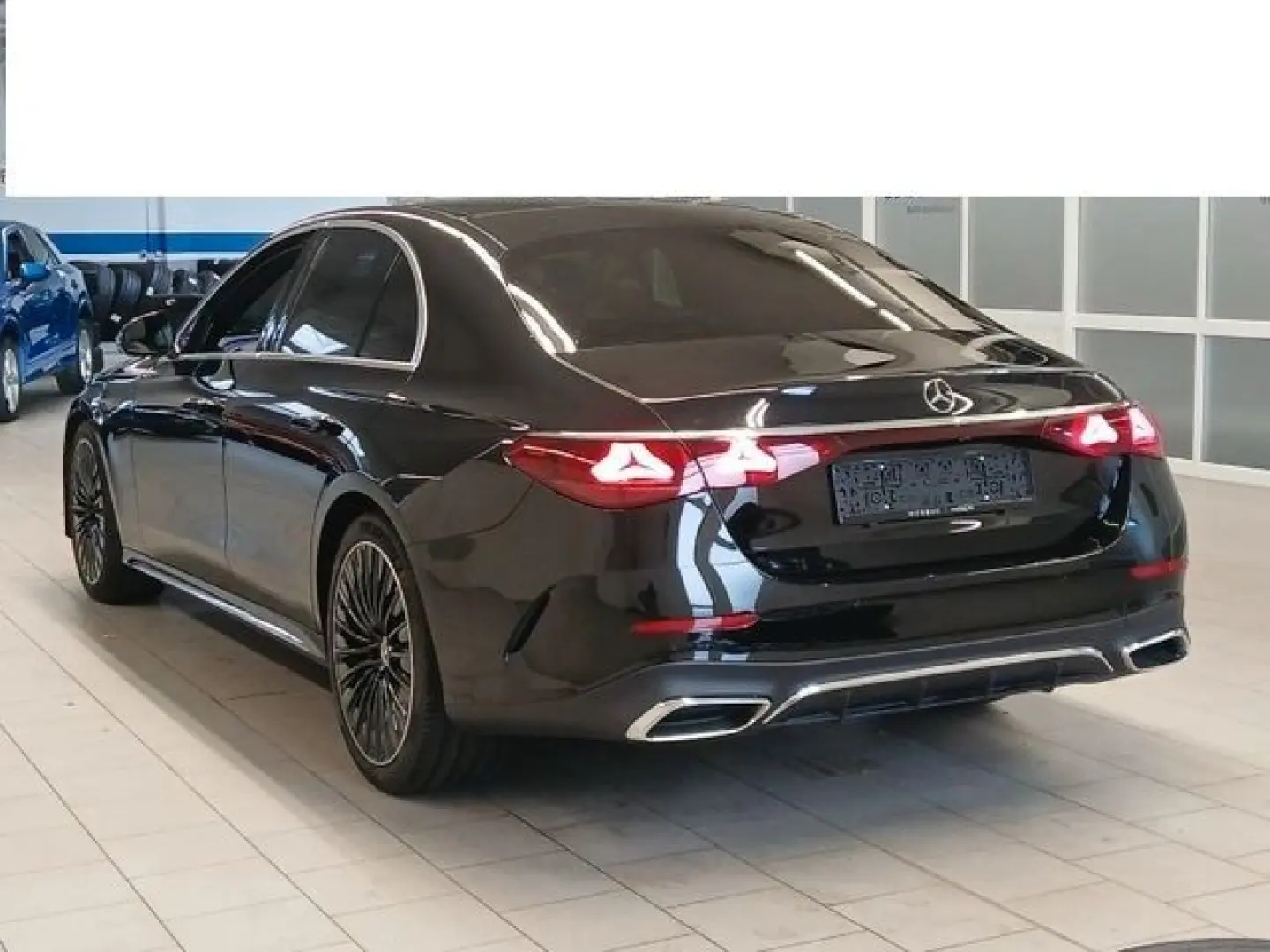 E 200 AMG Advanced PANO MBUX Superscreen Leder