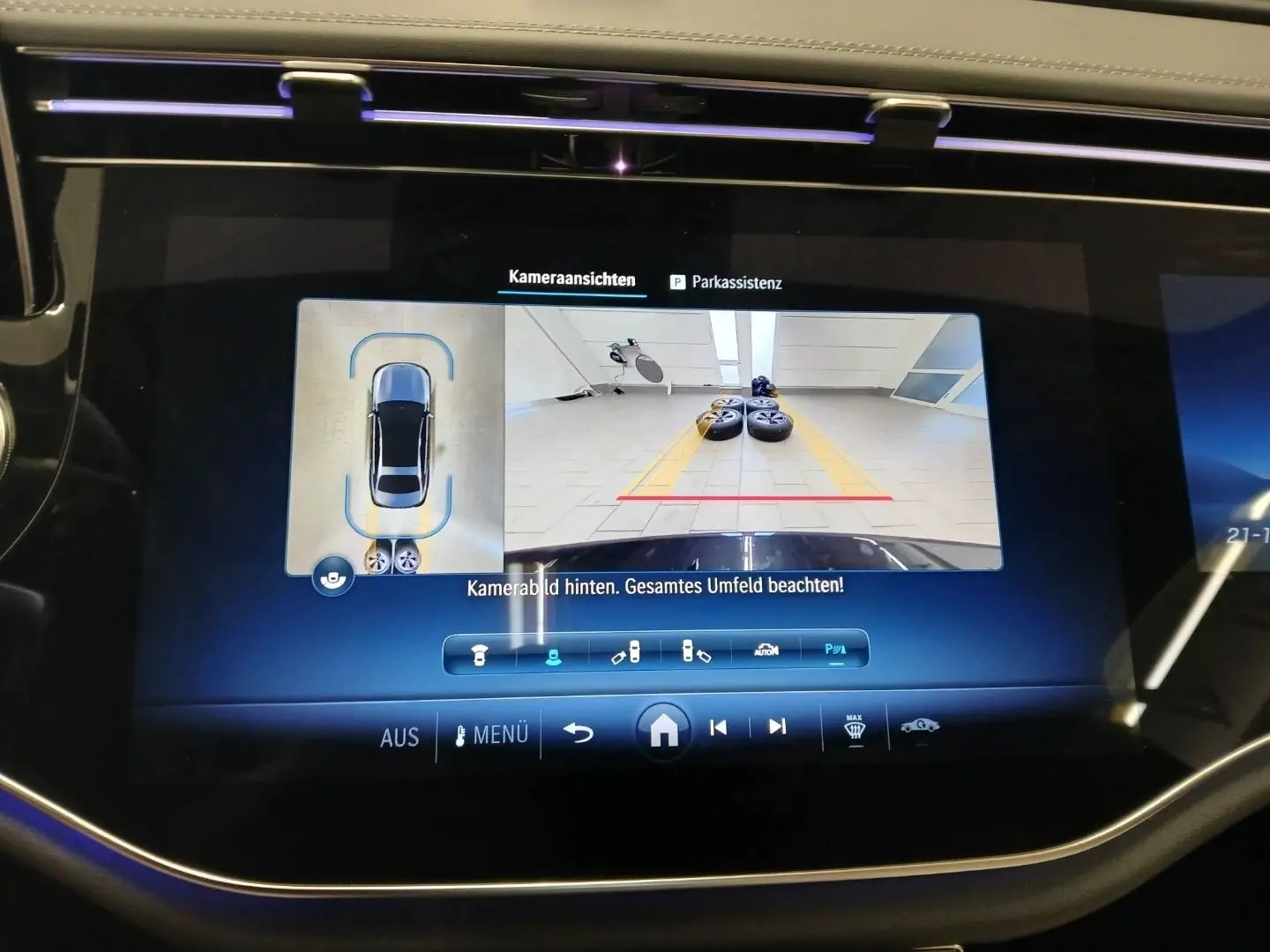 E 200 AMG Advanced PANO MBUX Superscreen Leder