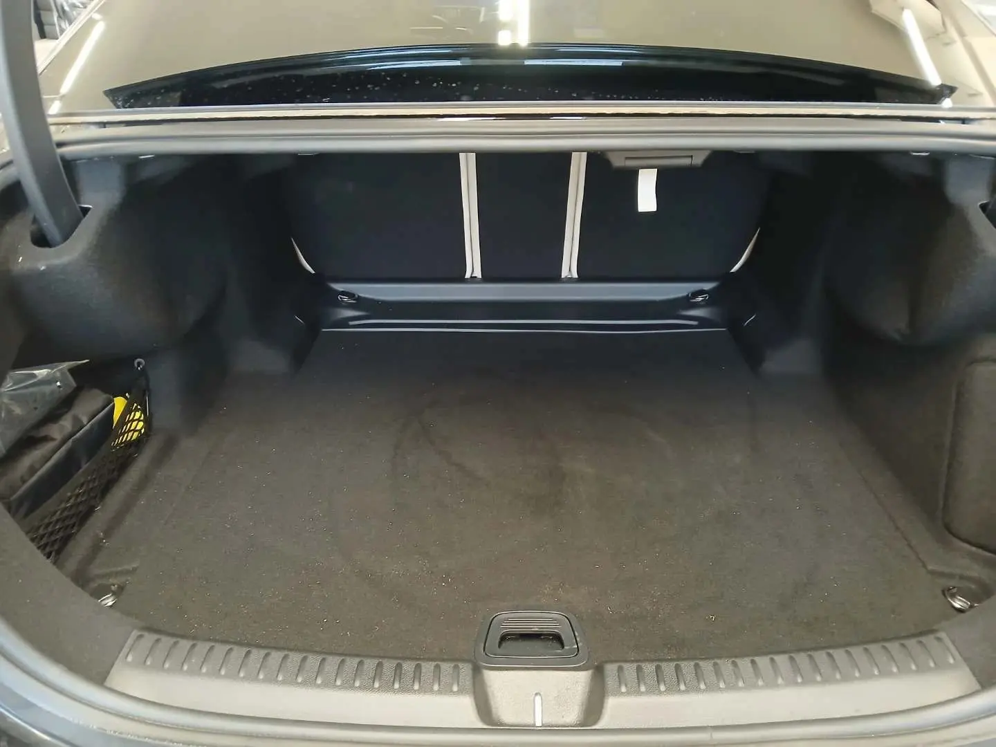 E 200 AMG Advanced PANO MBUX Superscreen Leder