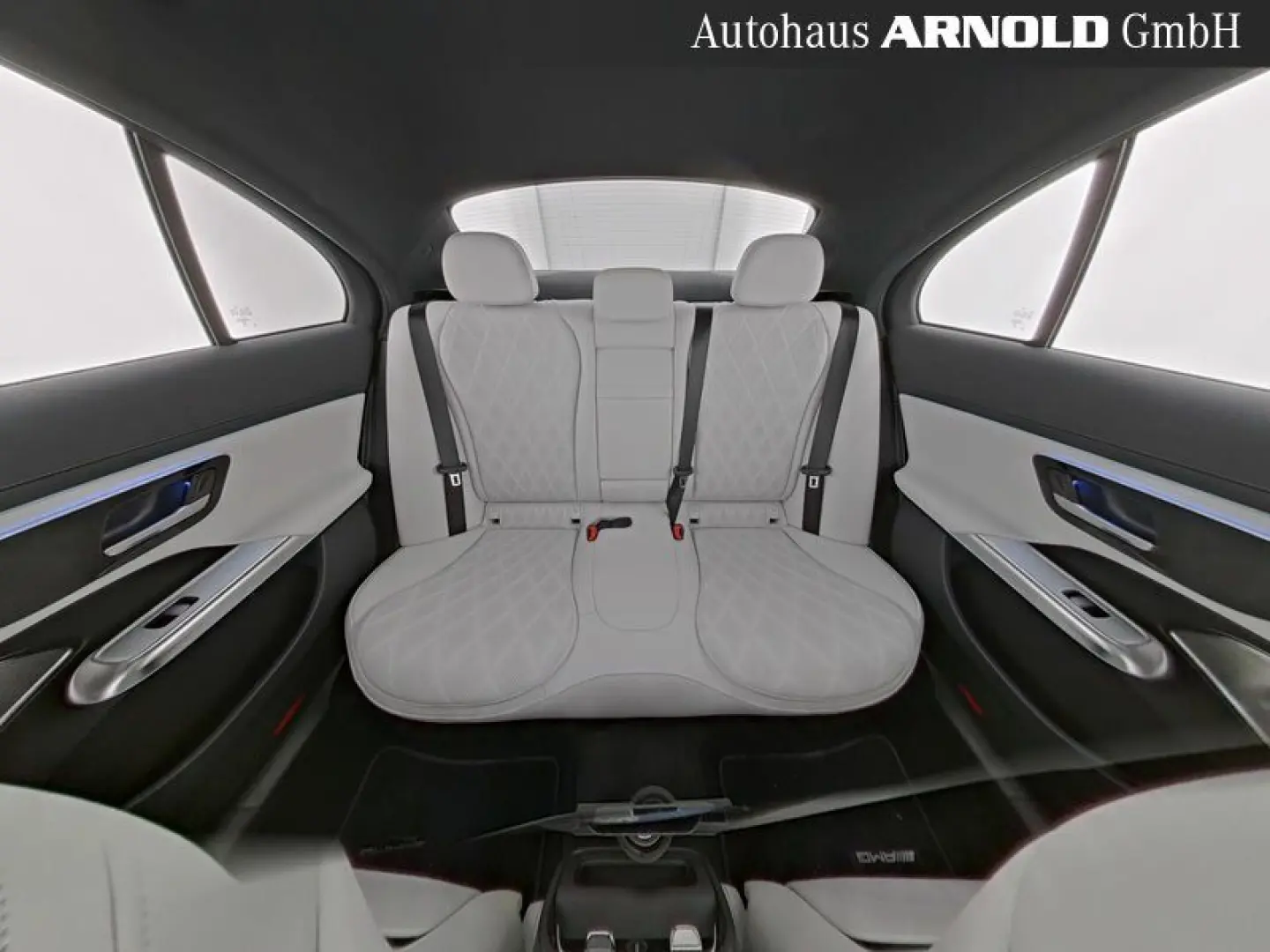 E 450 4M AMG L AIRM SUPERSC HUD 360  Distr Leder