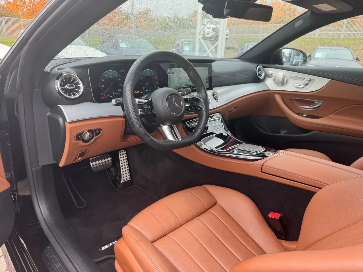 E 300 AMG Line Multib Spur Pano Leder 360 K HUD