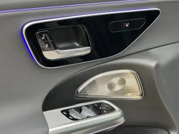 E 300 de AMG Pano Sound Headup 20' Night Distron